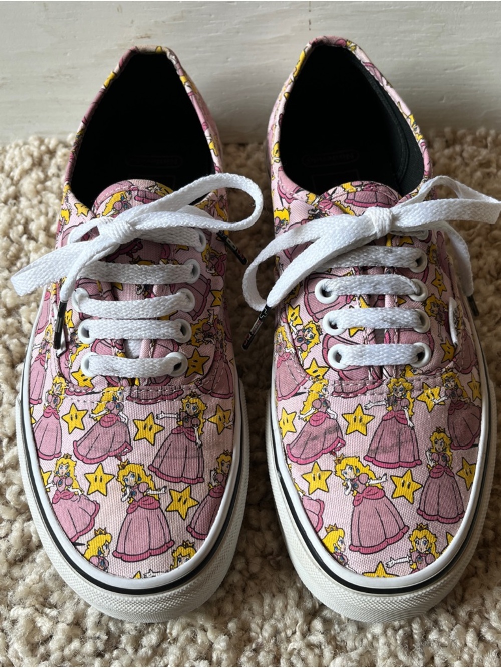 Vans Princess Peach Print Sneakers
